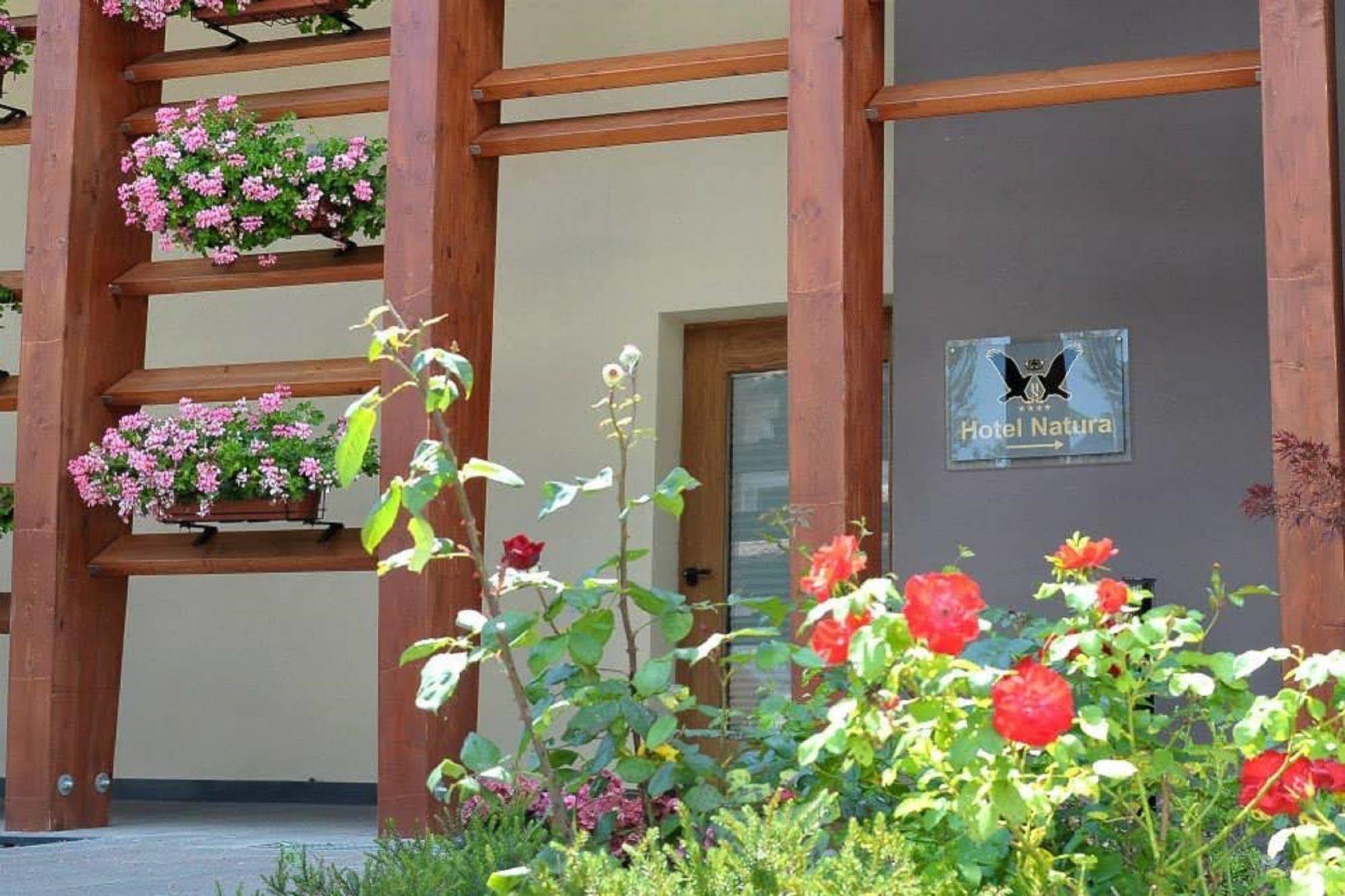 Hotel Natura Castel Di Sangro Bagian luar foto