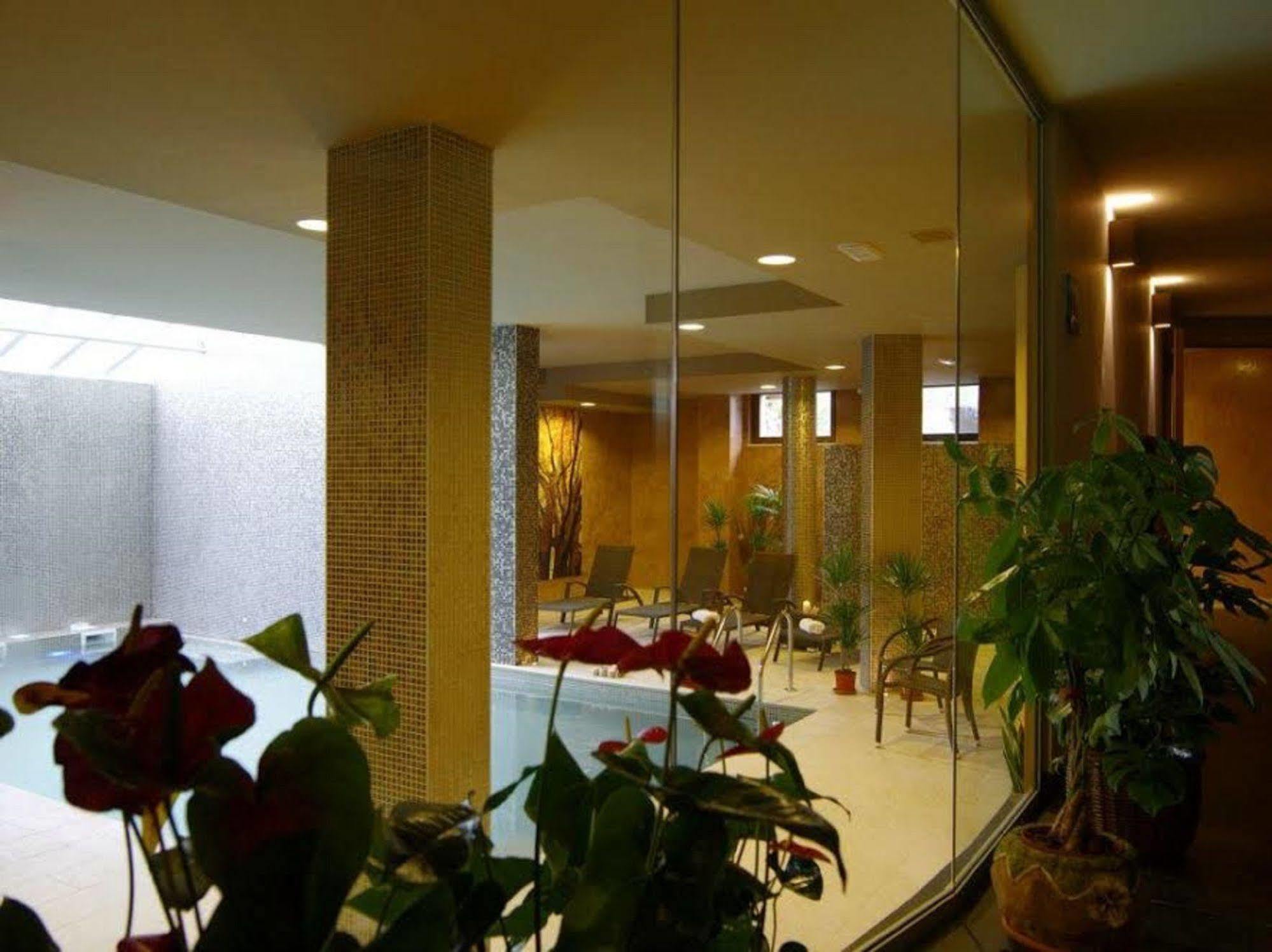 Hotel Natura Castel Di Sangro Bagian luar foto