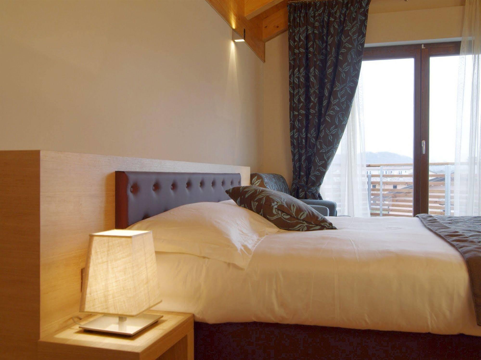 Hotel Natura Castel Di Sangro Bagian luar foto